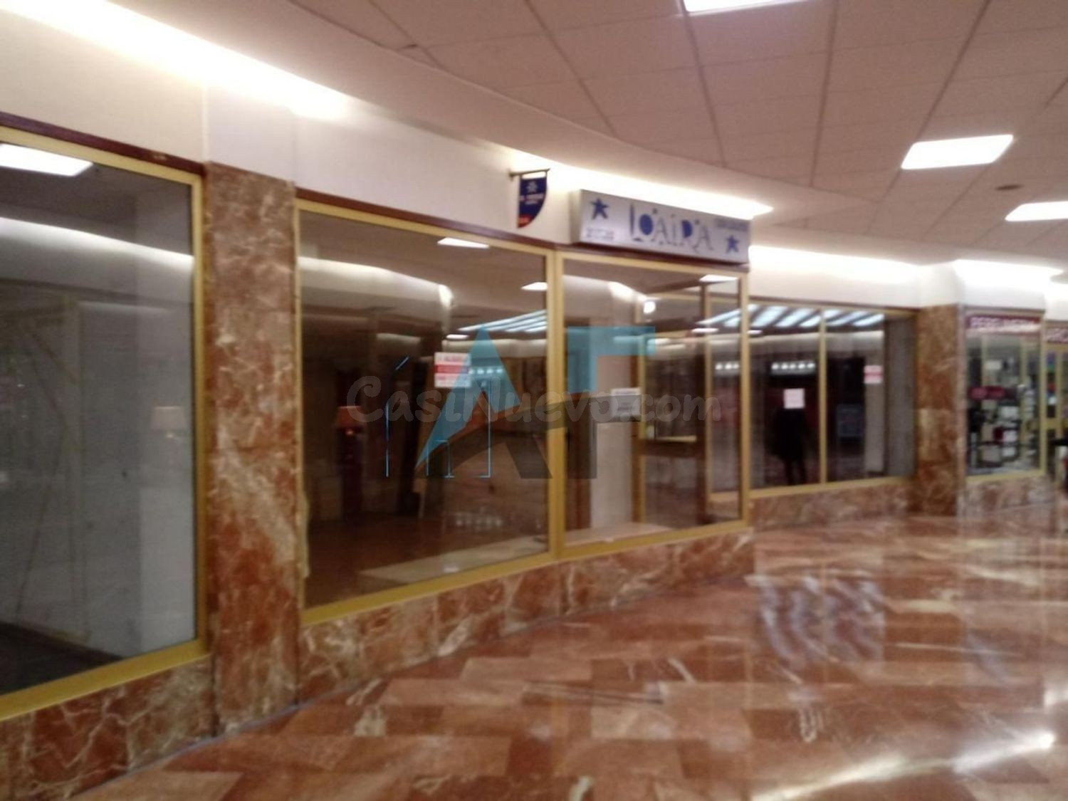 Local comercial 45m² en alquiler - Centro
