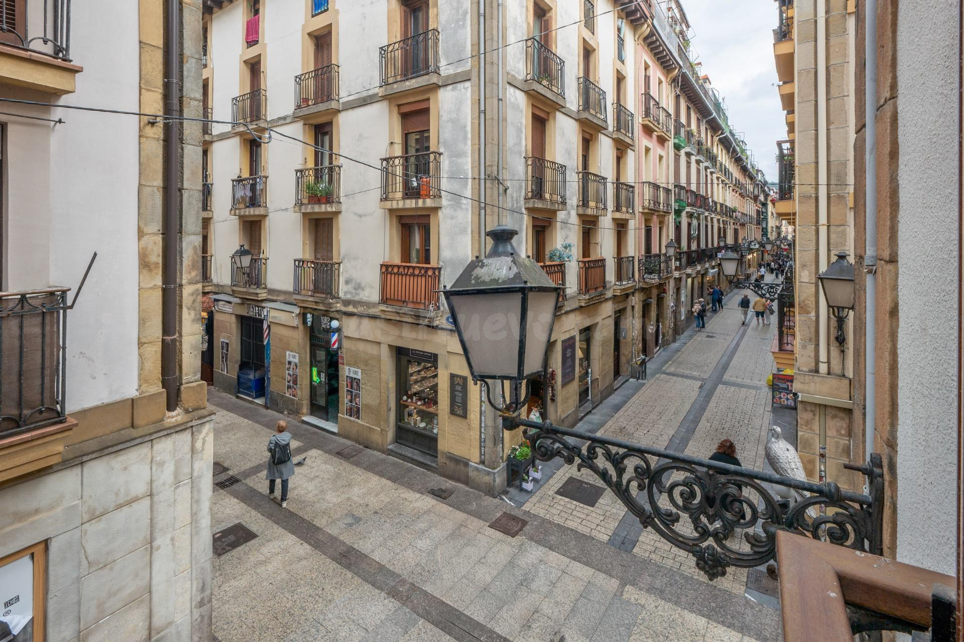 Piso 6 habitaciones 90m² en venta - Parte Vieja