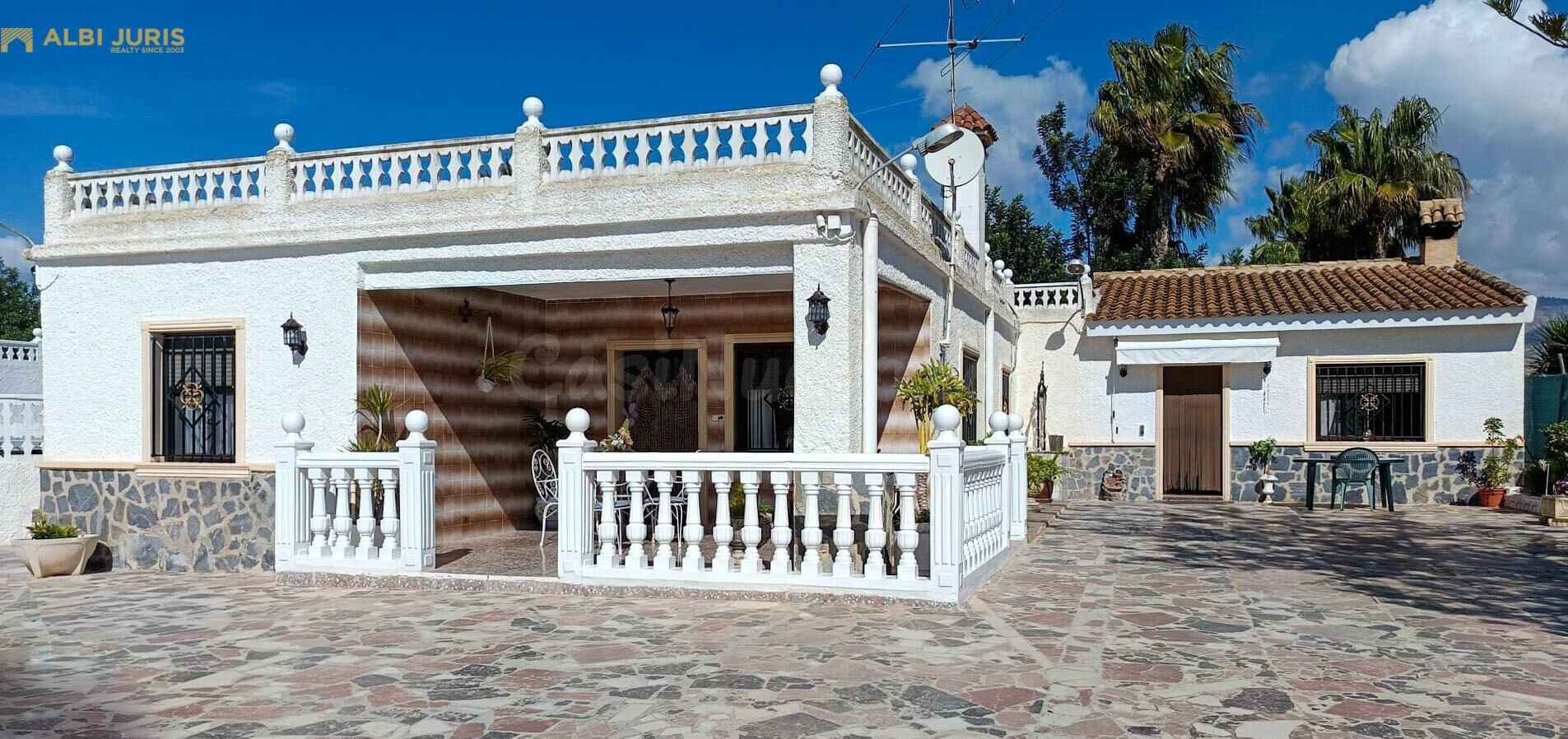 Casa de campo 3 habitaciones 200m² en venta - Partida del moco
