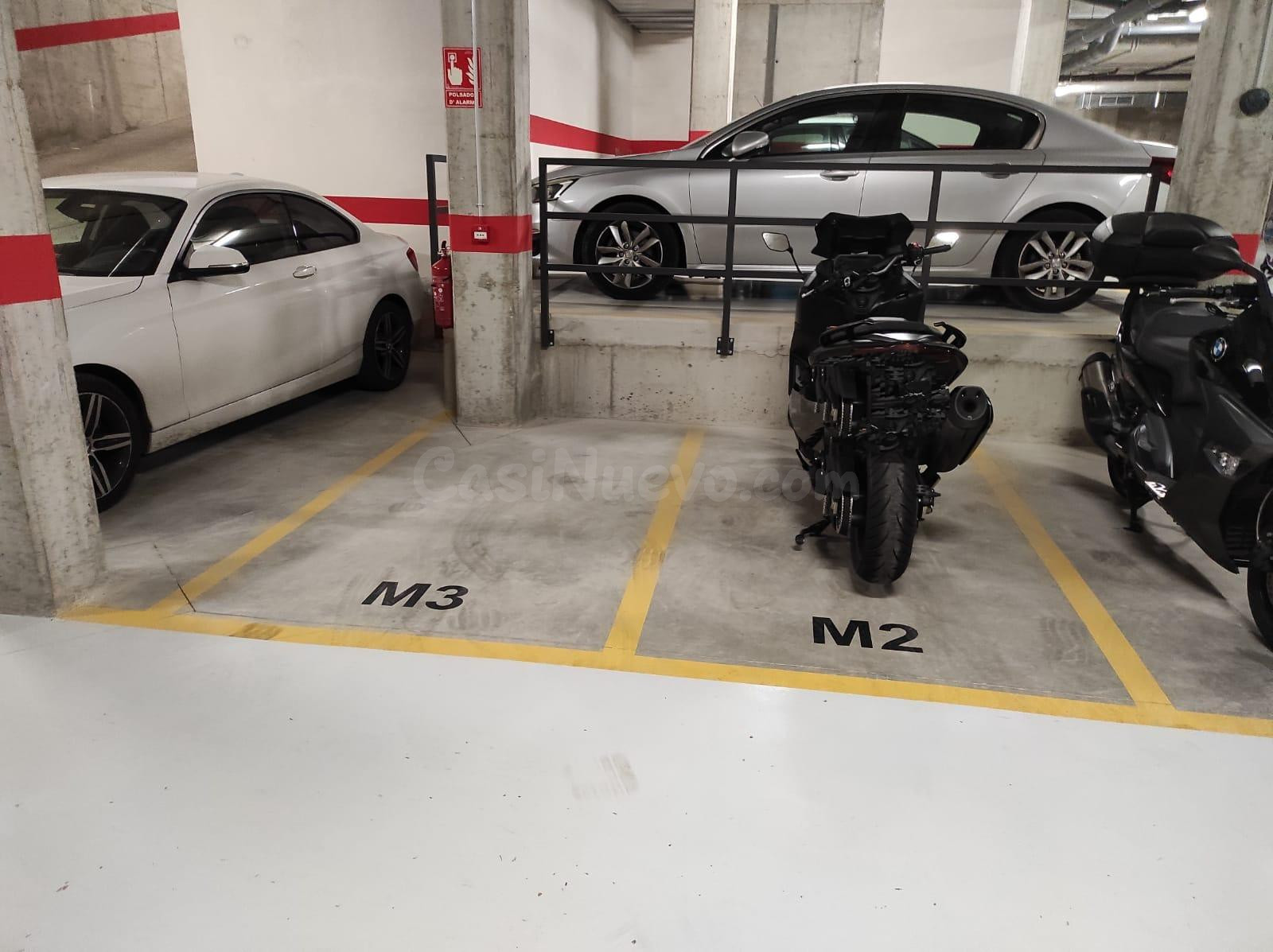 Parking de moto 4m² en venta - EIXAMPLE