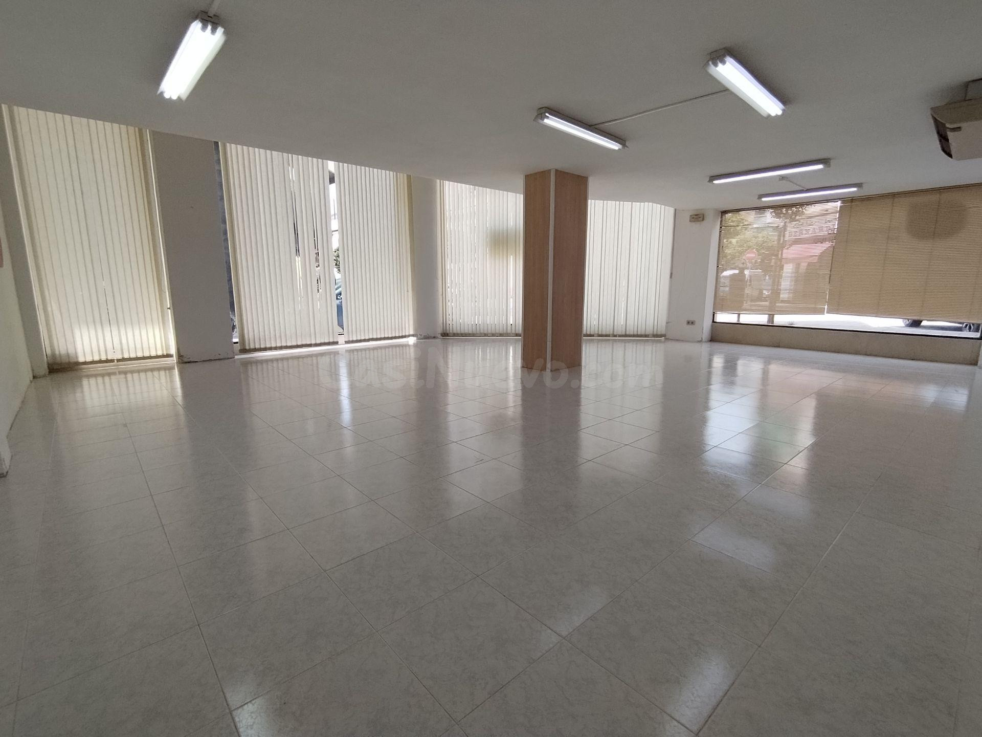 Almacén 279m² en alquiler - Benalua