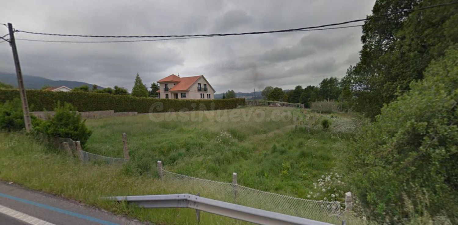 Solar 1800m² en venta - Mosteiro