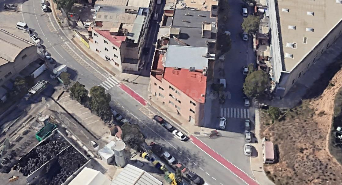 Local comercial 127m² en alquiler - Can Nadal