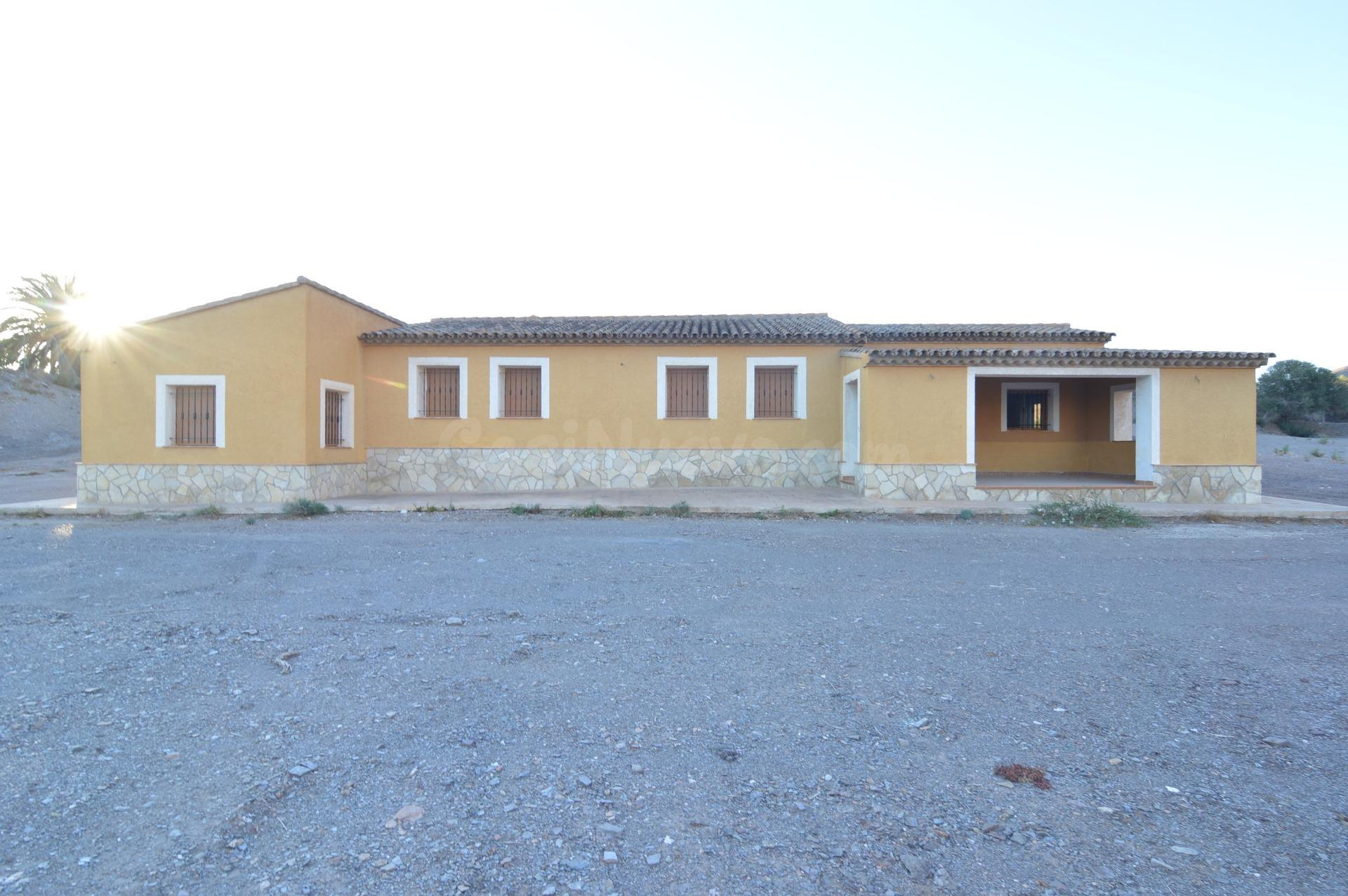 Casa de campo 4 habitaciones 300m² en venta - Los Arejos