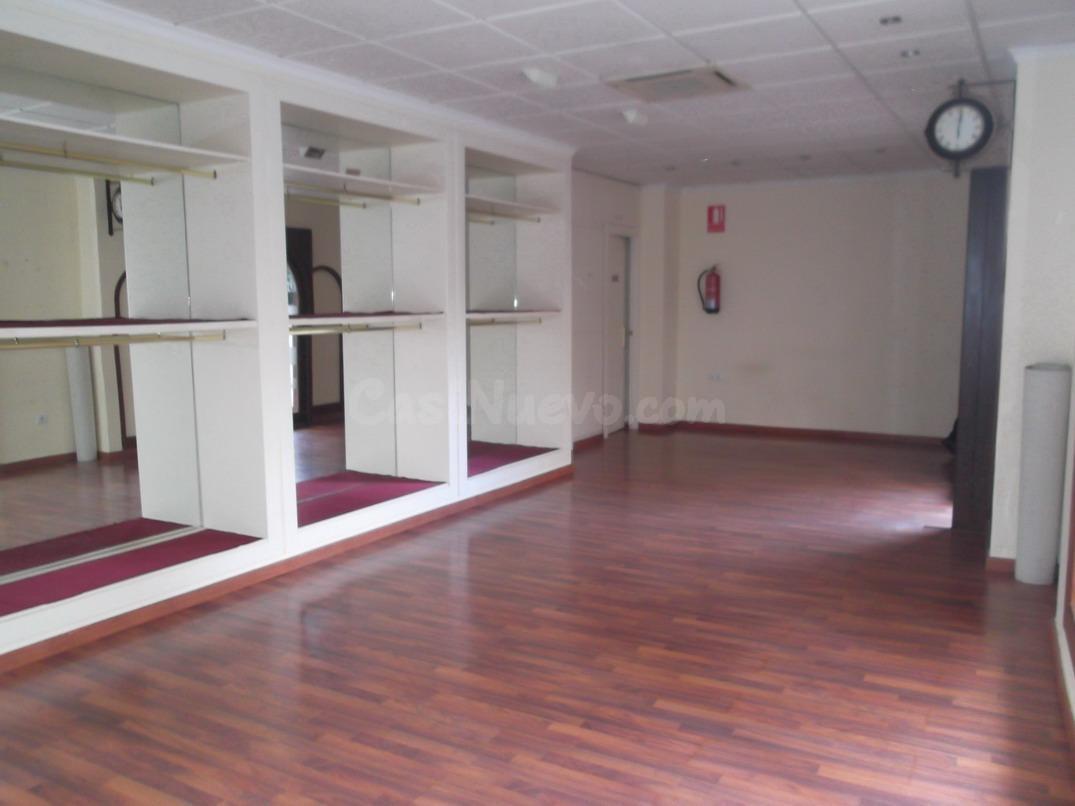 Local comercial 50m² en alquiler - Centro