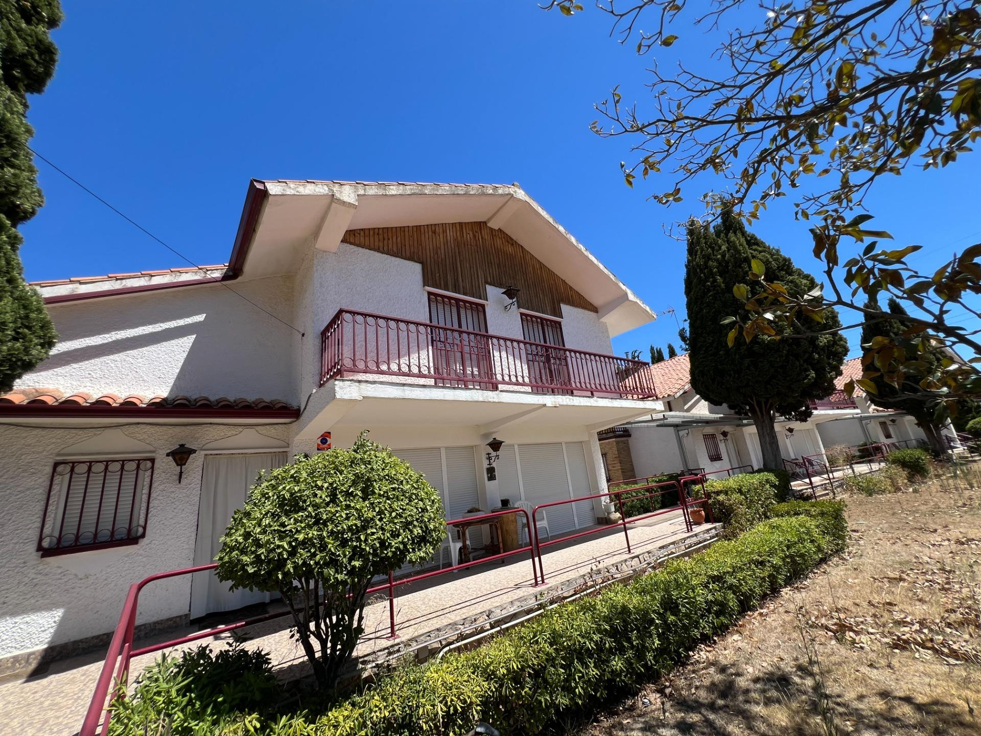 Inmueble singular 8 habitaciones 115m² en venta - Puerto Ven
