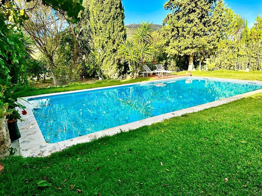 Casa con terreno 4 habitaciones 205m² en venta - Carcabuey - foto 2