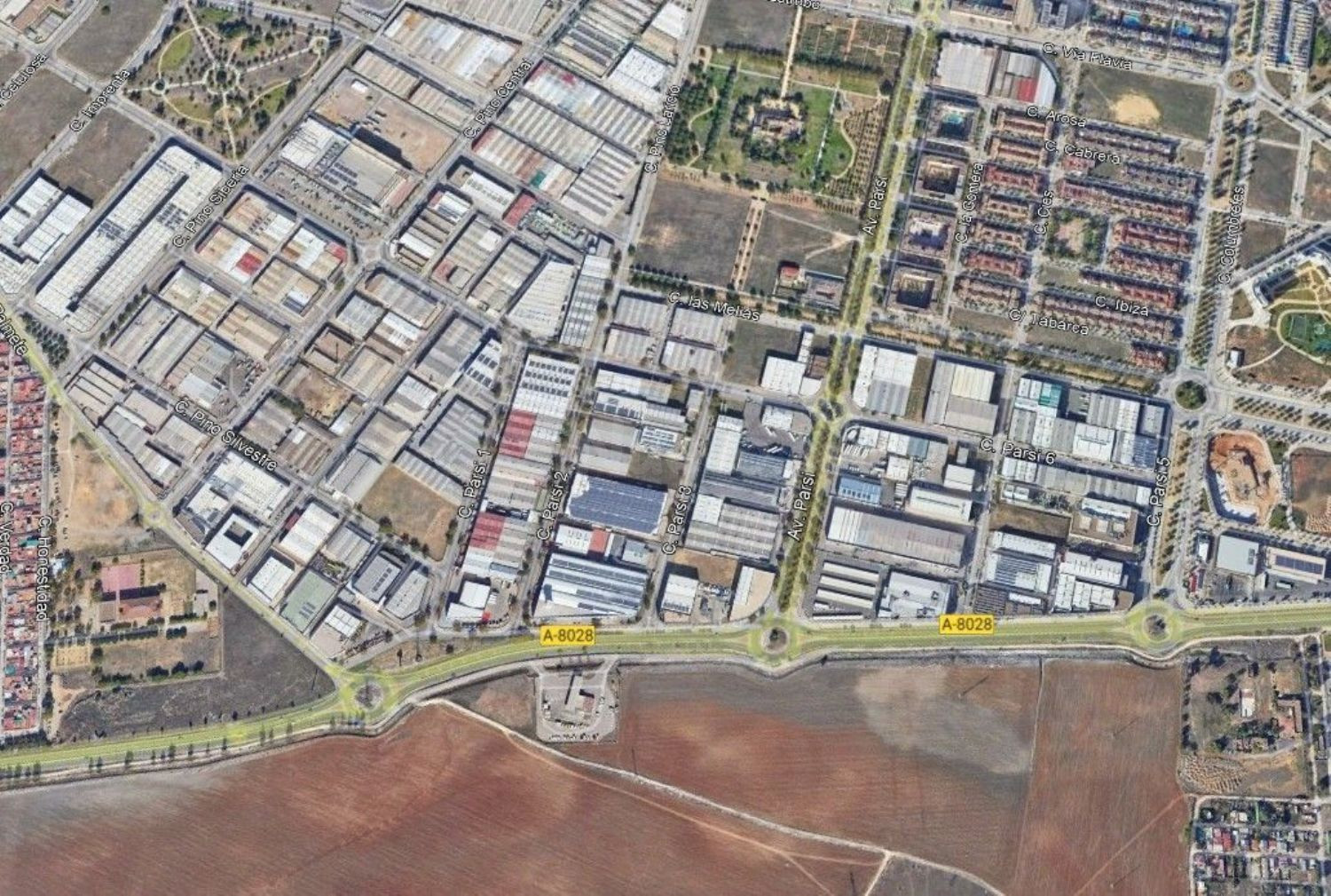 Terreno industrial 2222m² en venta - Palmete-Padre Pío-Hacienda San Antonio