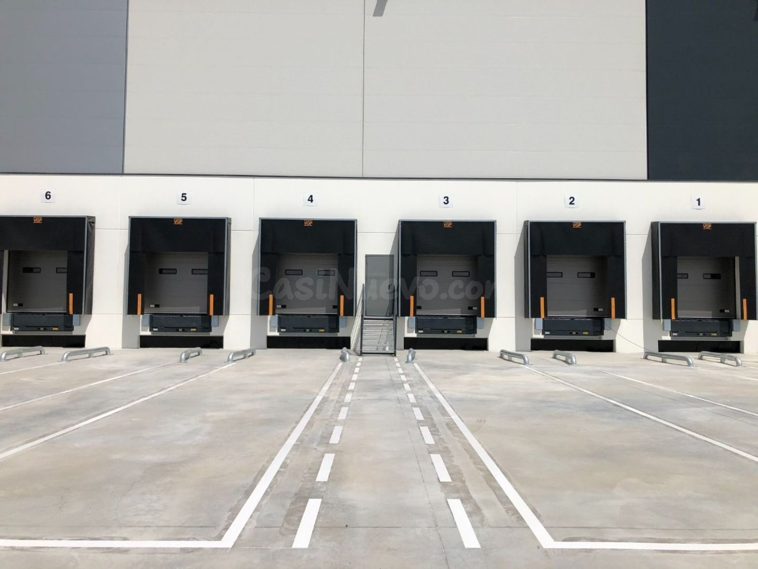 Nave industrial 2000m² en alquiler - El Higuerón