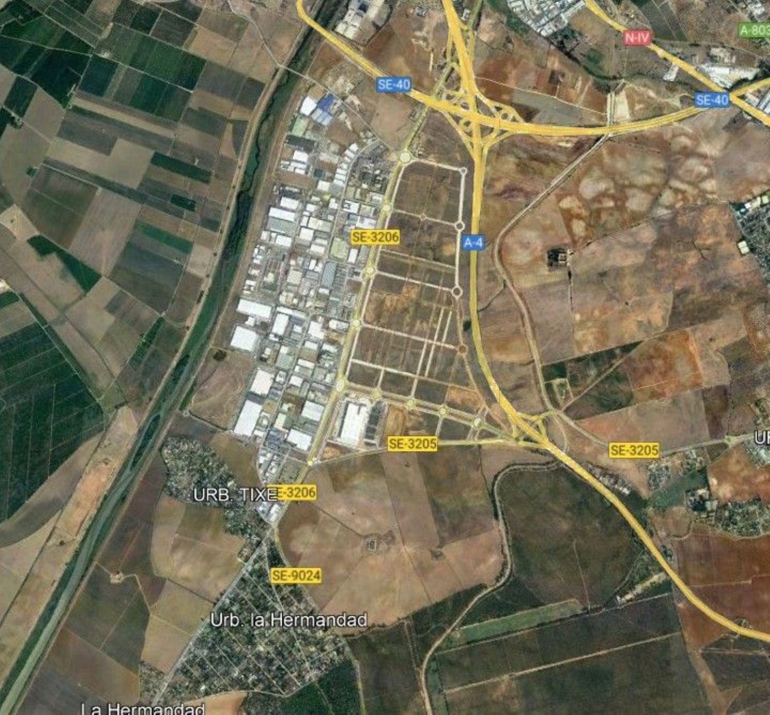 Nave industrial 15000m² en alquiler - Entrenucleos