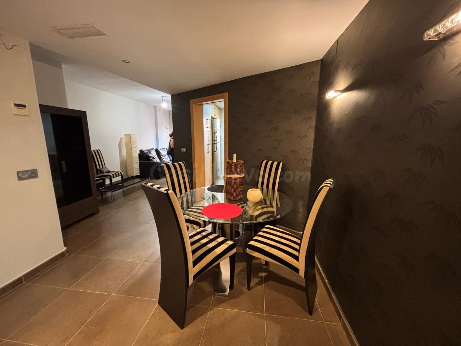 Piso 3 habitaciones 100m² en venta - 03160