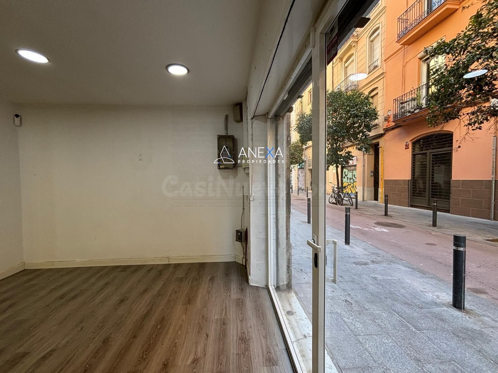 Local comercial 106m² en alquiler - El Poblenou