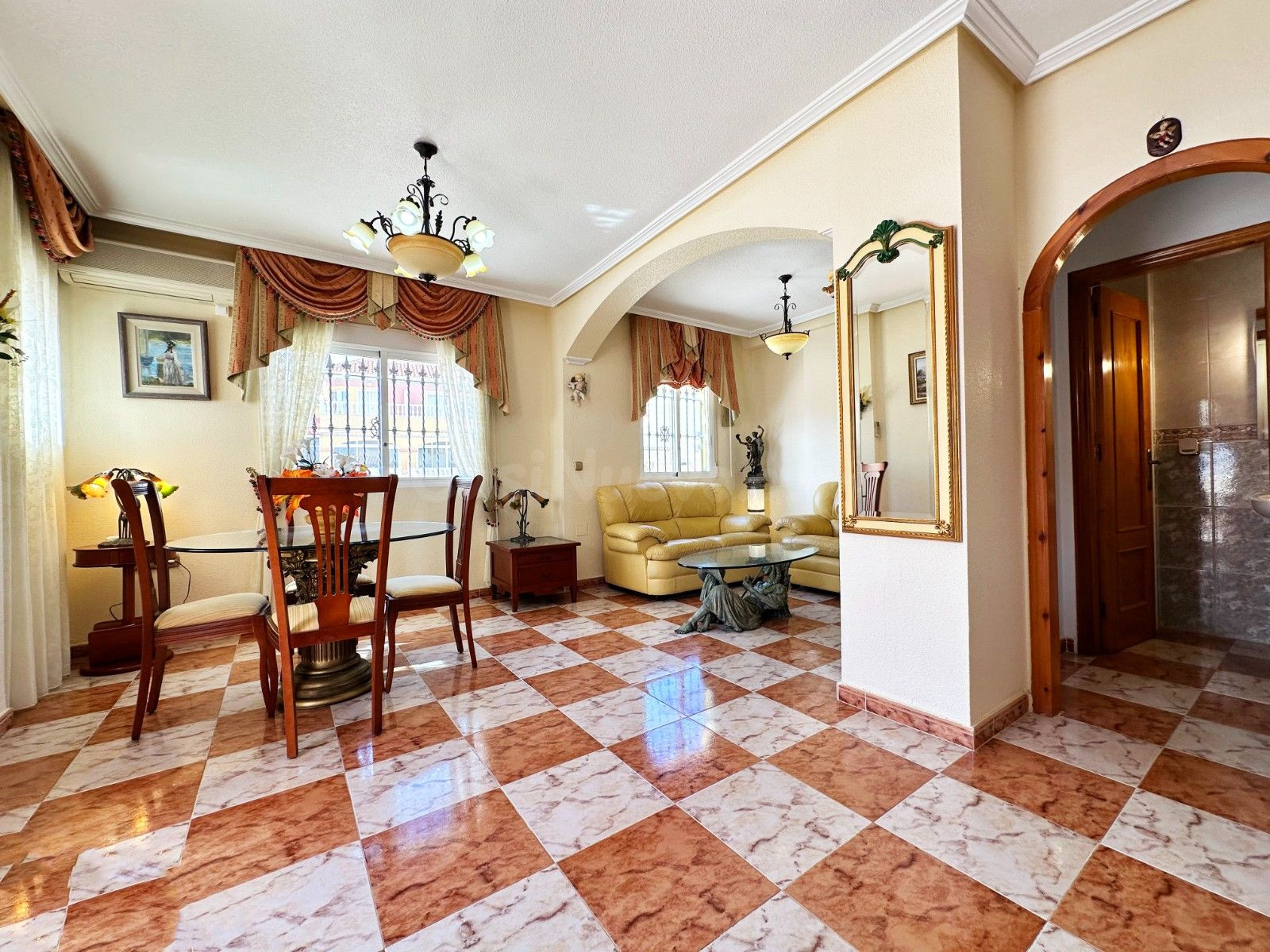 APARTAMENTO DE 2 DORMITORIOS 2 BAÑOS EN LOMAS DE CABO ROIG EN ORIHUELA COSTA