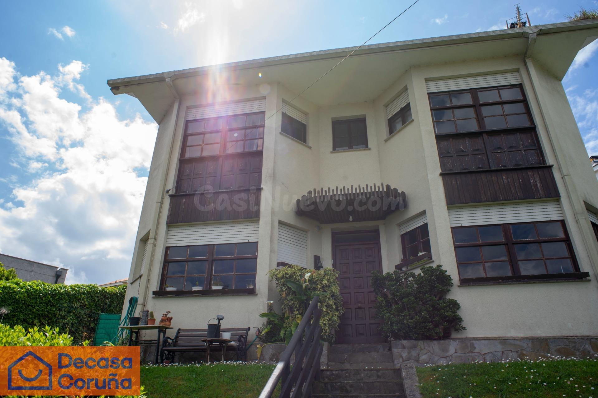 Exclusiva oportunidad. Precioso Chalet independiente en Montrove con vistas al Mar