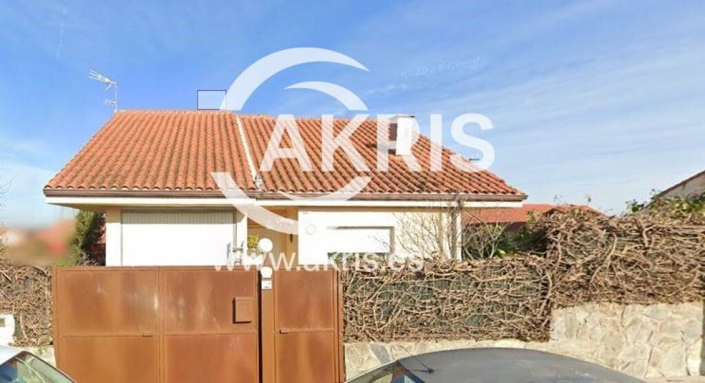 Chalet Independiente en Noves