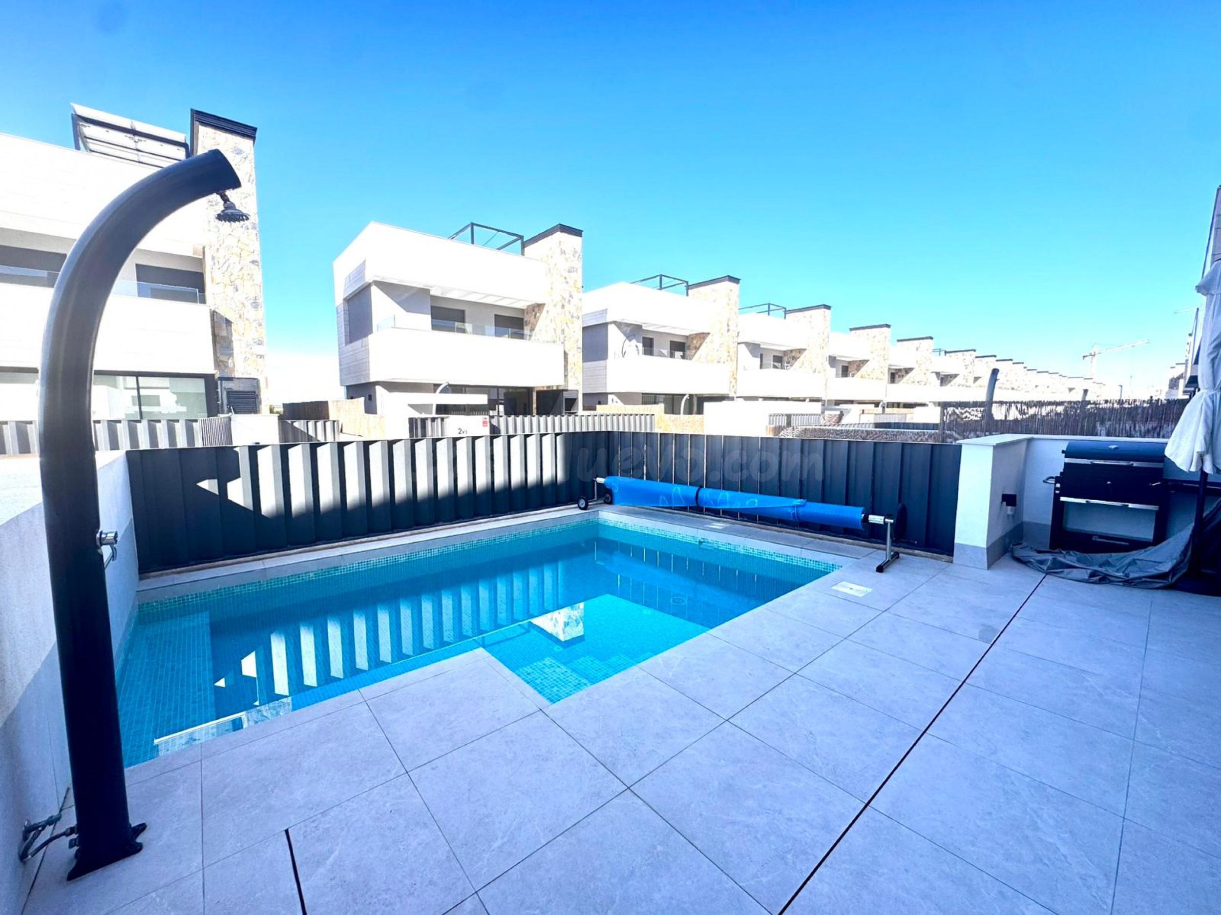 Villa 4 habitaciones 212m² en venta - Dolores de Pacheco-Santa Rosalía