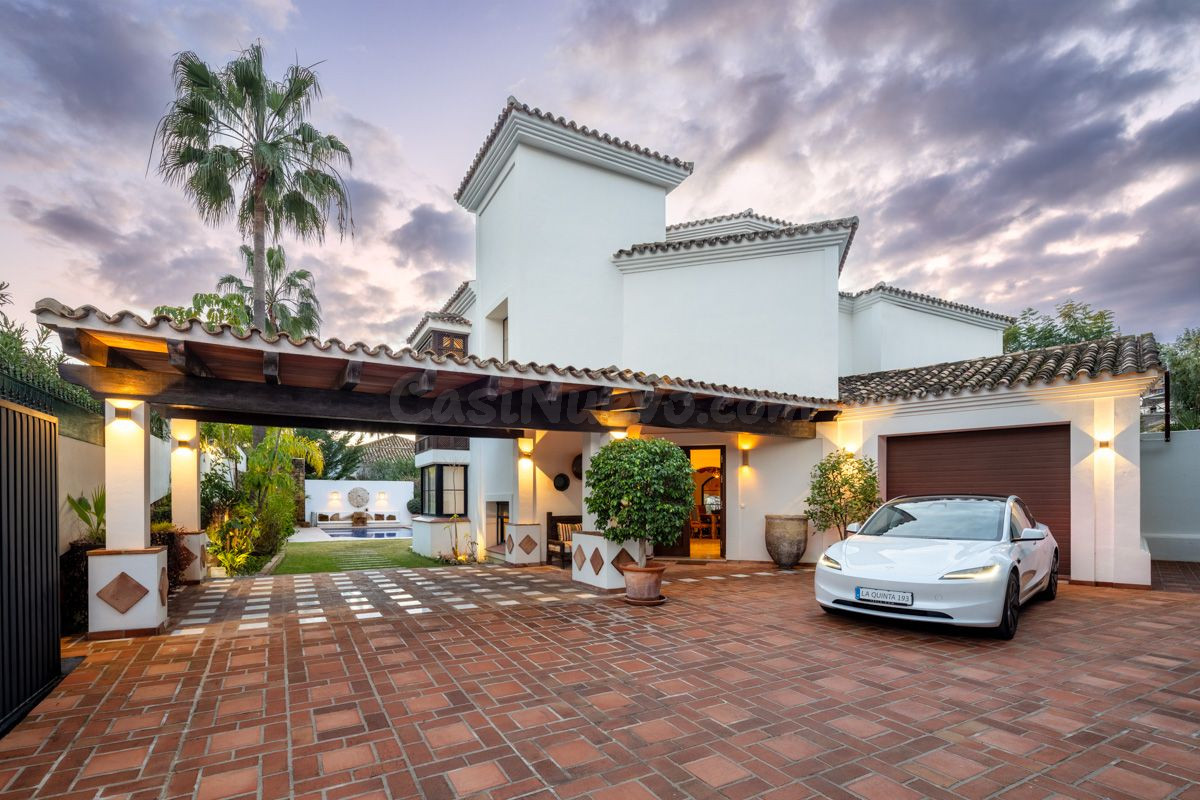 Villa 4 habitaciones 373m² en venta - La Quinta