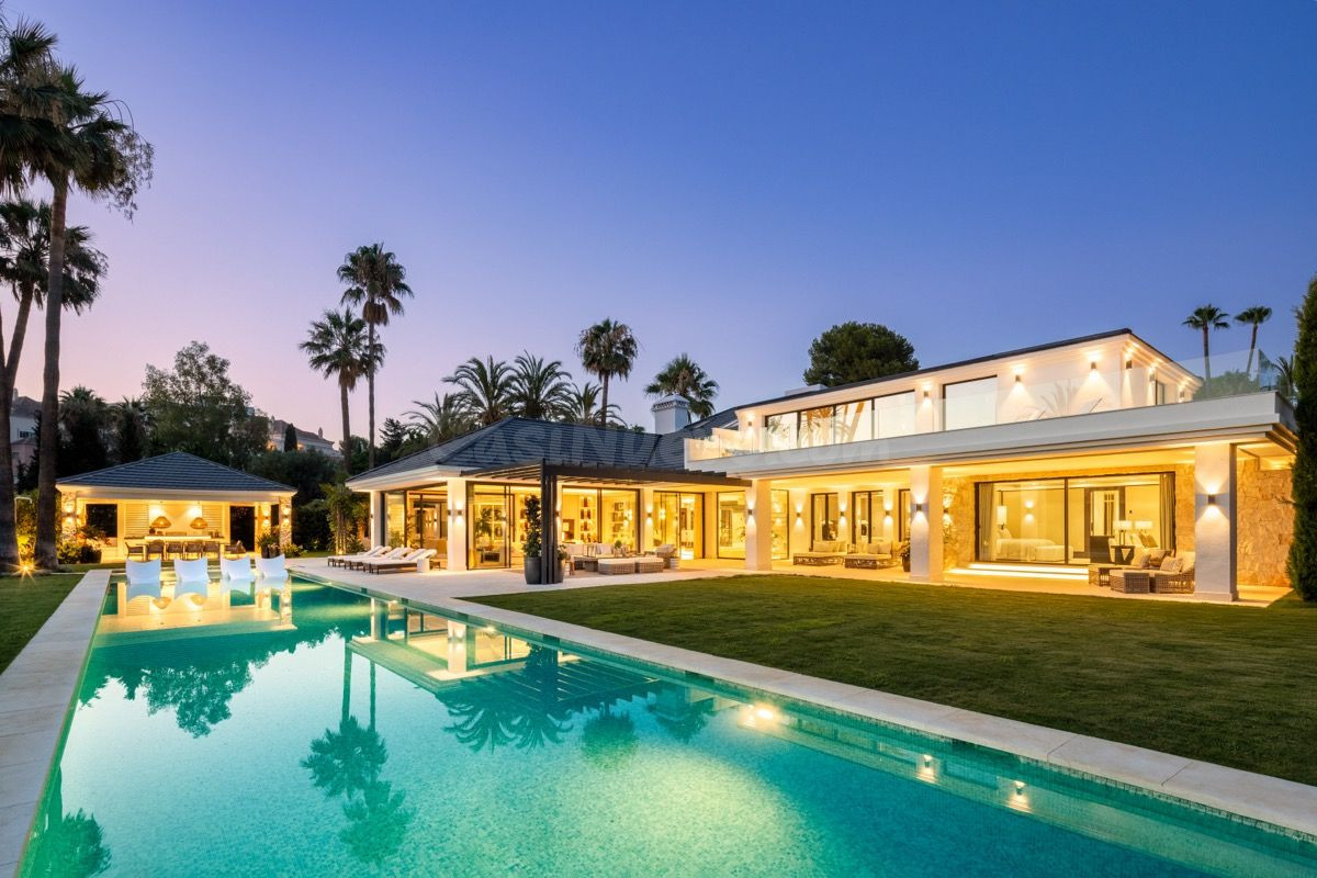 Villa 7 habitaciones 1636m² en venta - Puerto Banus