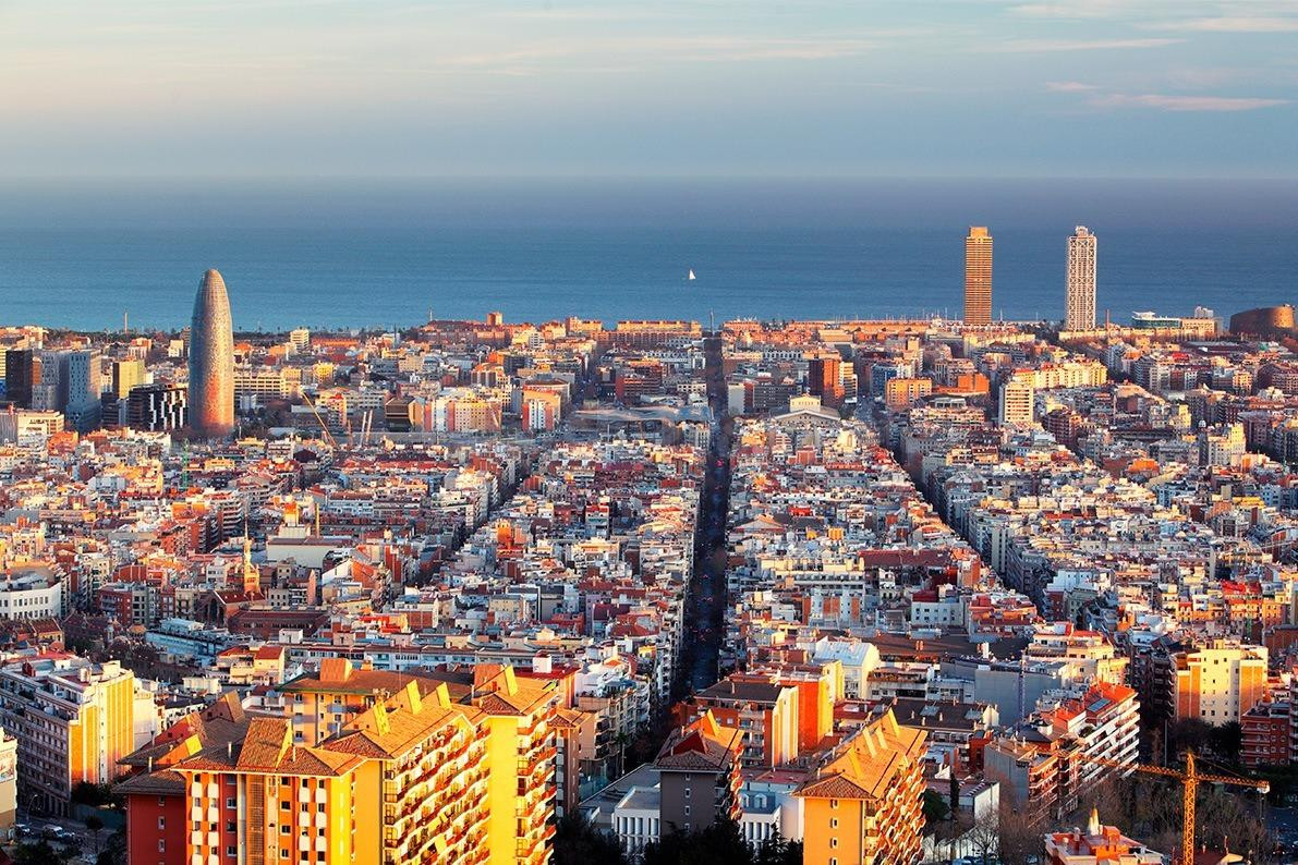 Edificio en venta en rentabilidad en El Raval - Barcelona