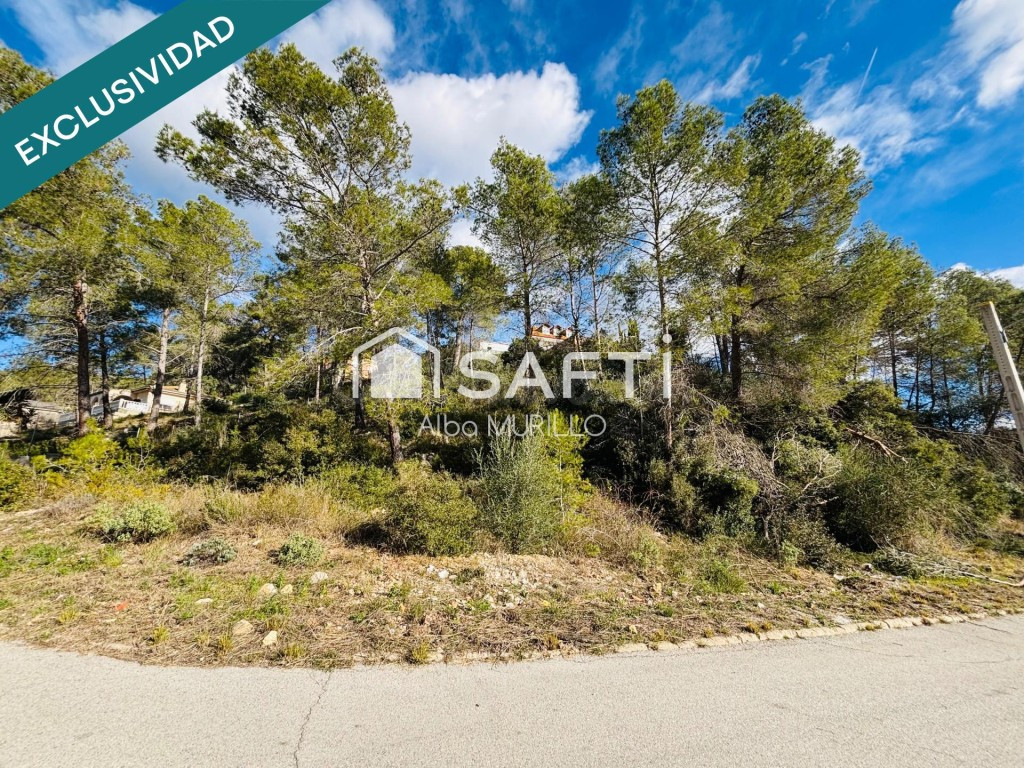 Parcela urbana en venta en Can Suria – Olivella