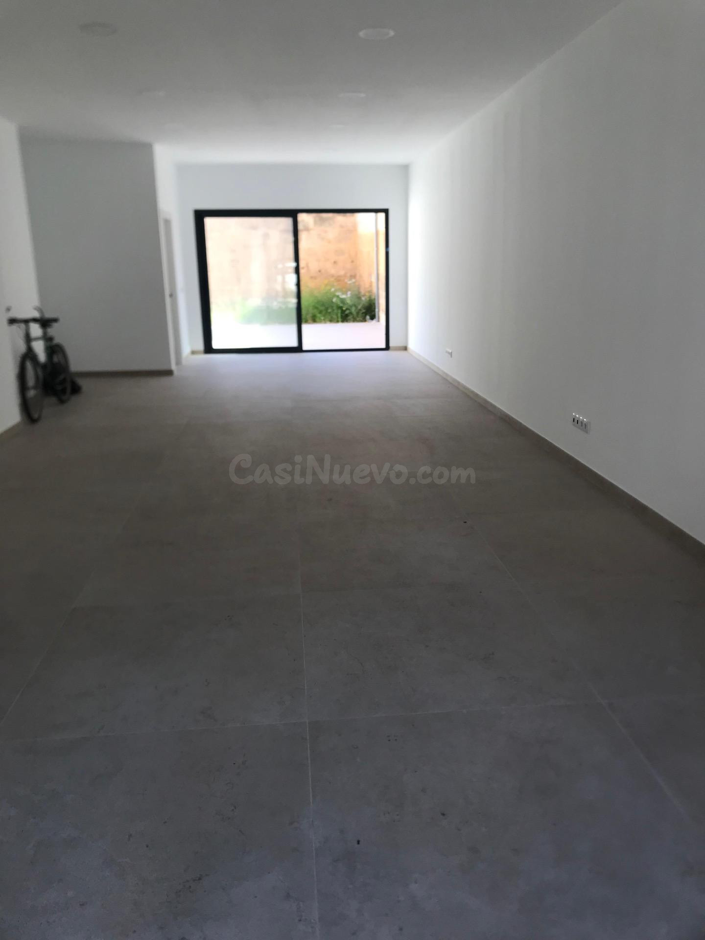 LOCAL COMERCIAL EN LLUCMAJOR CENTRO