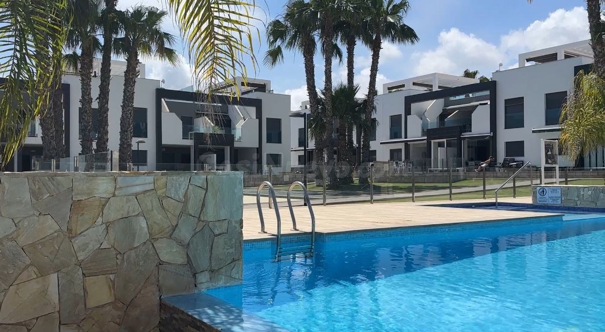 Apartamento 2 habitaciones 67m² en venta - La Zenia