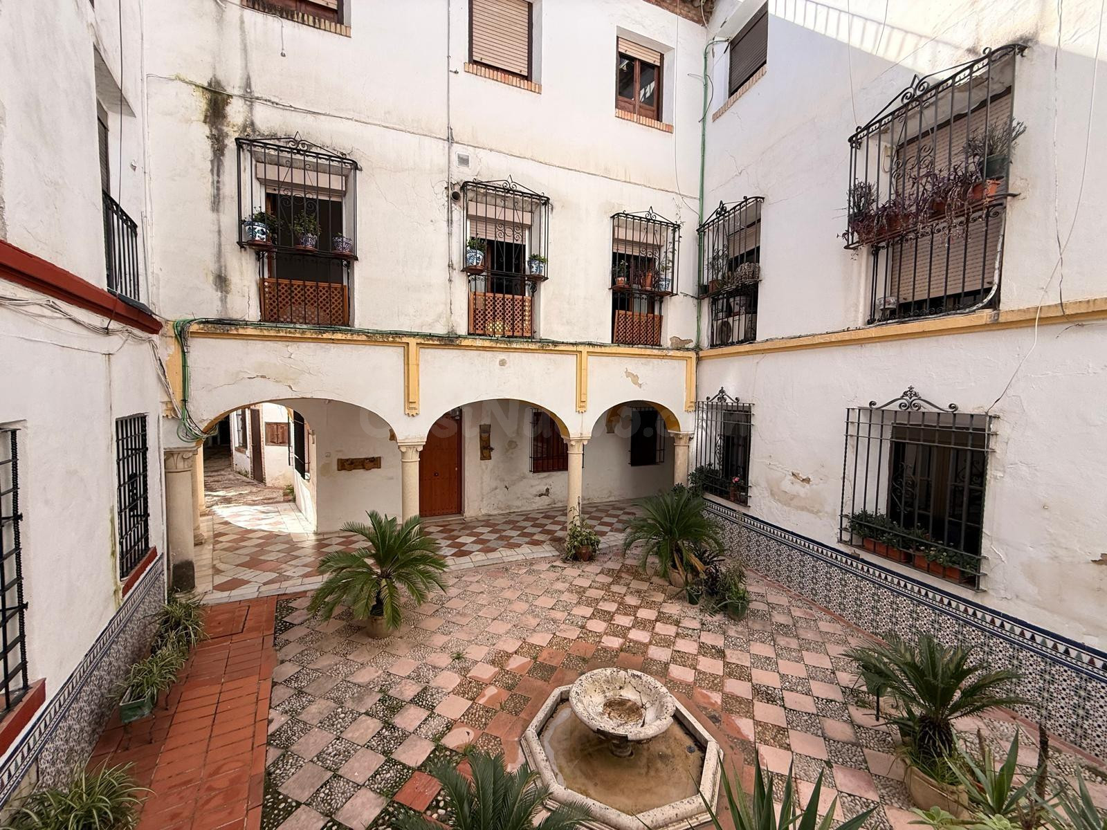 D. OPORTUNIDAD DE INVERSIÓN EN LA JUDERÍA – JUNTO A LA FACULTAD DE FILOSOFÍA Y LETRAS