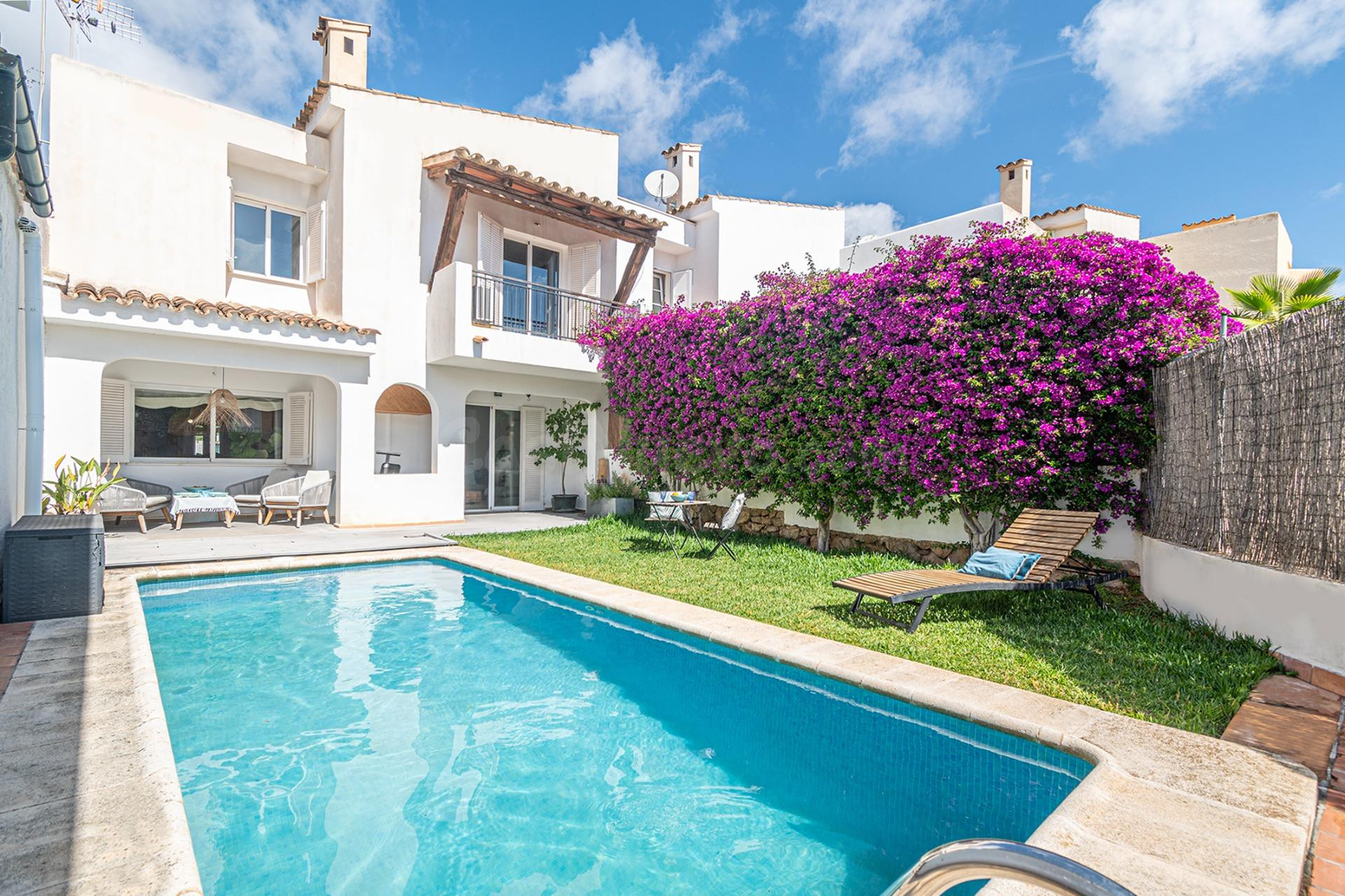 Exclusiva villa en Bendinat – Las Villas de Portals
