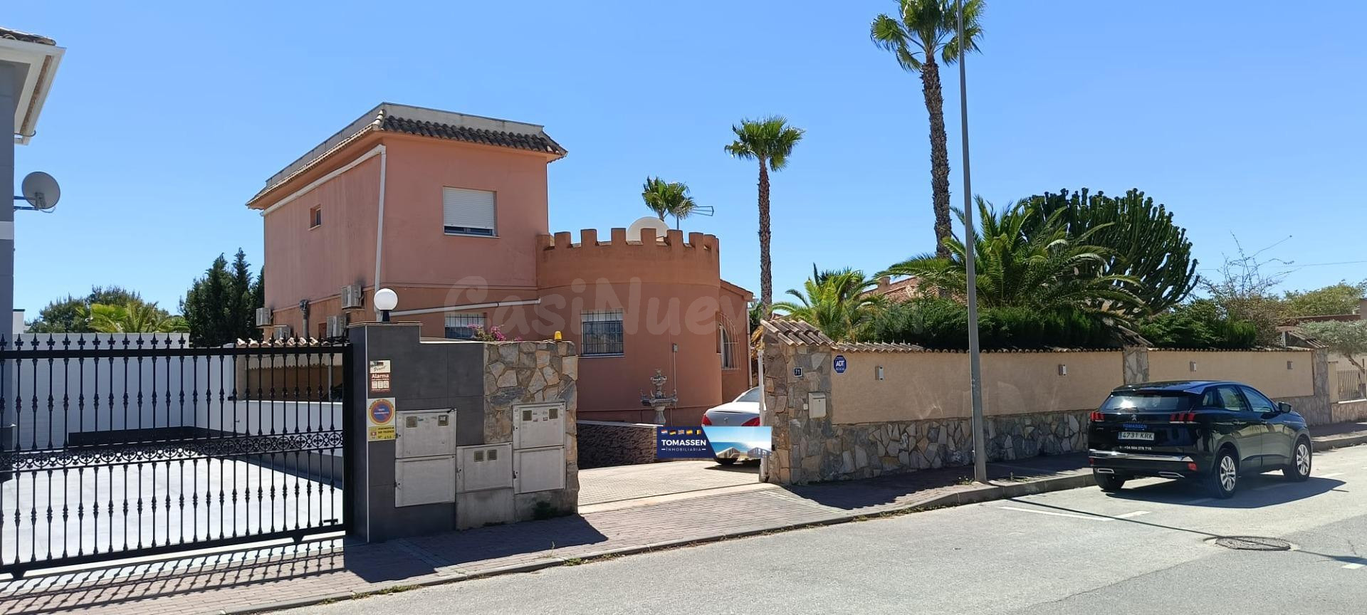 Villa independiente en La escuera/ La Marina San Fulgencio