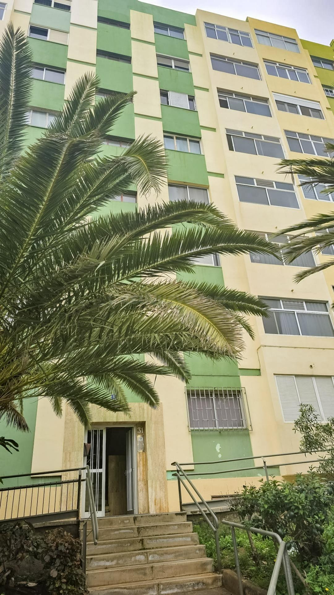 Piso en Venta con inquilino, oportunidad de inversión en la zona de Ofra, en Santa Cruz de Tenerife.