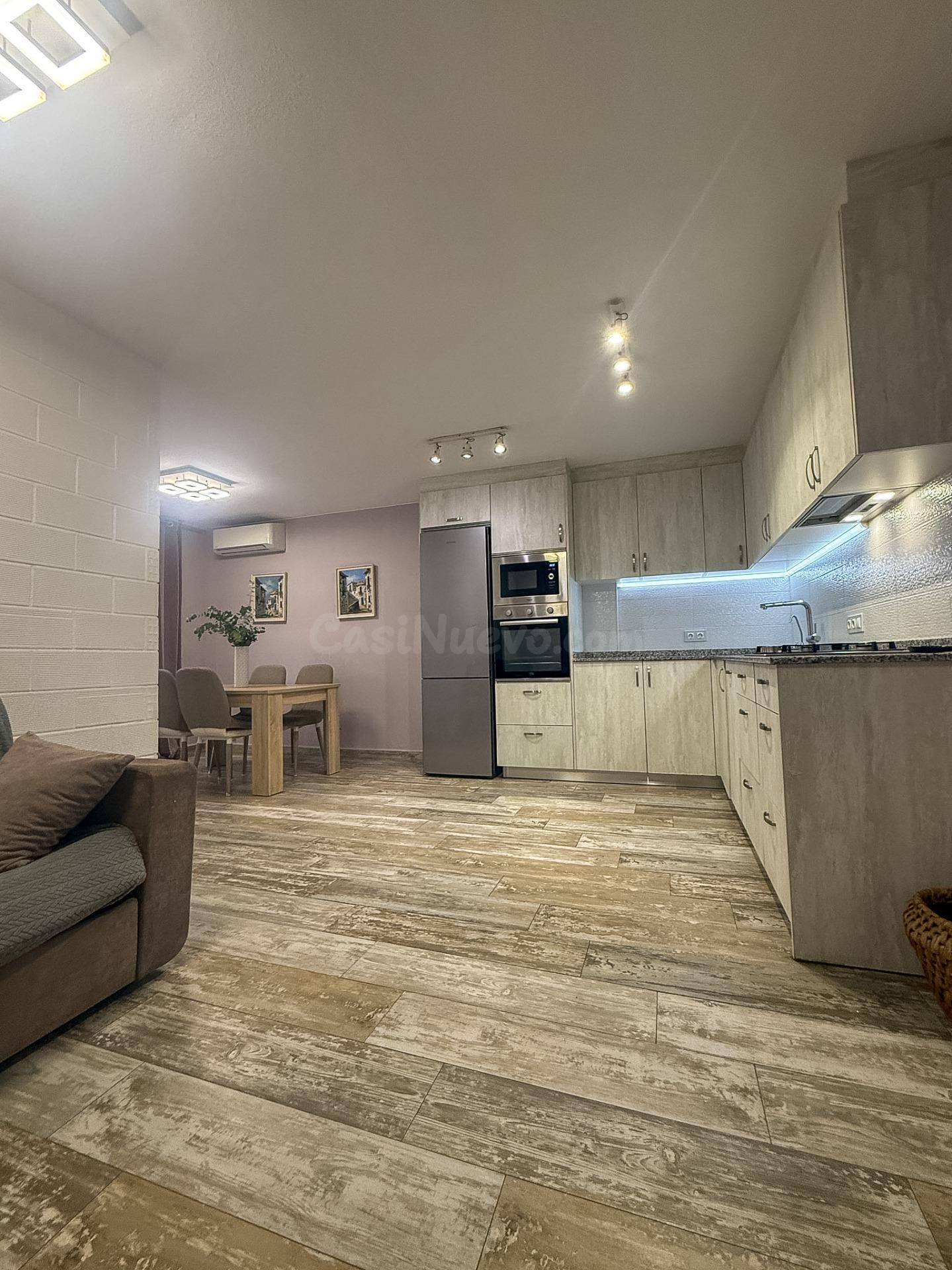 Piso elegante y con mucha luz en Denia