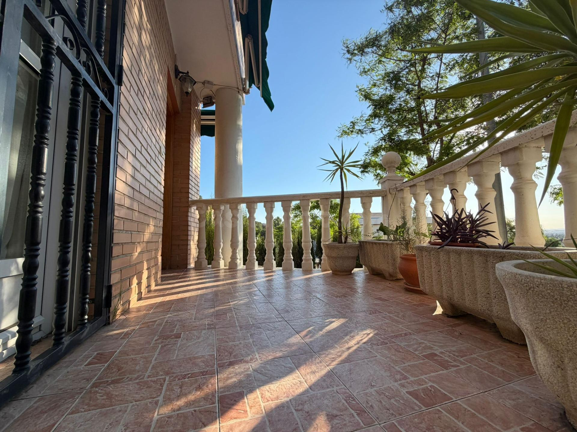 PRECIOSO DUPLEX A LA VENTA EN ALGEZARES