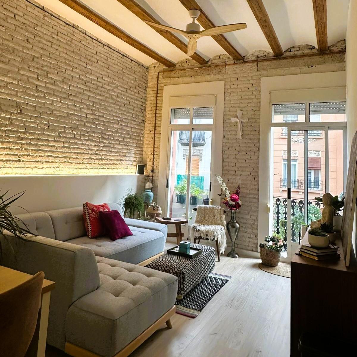 Piso 4 habitaciones 94m² en alquiler - Russafa - Ruzafa