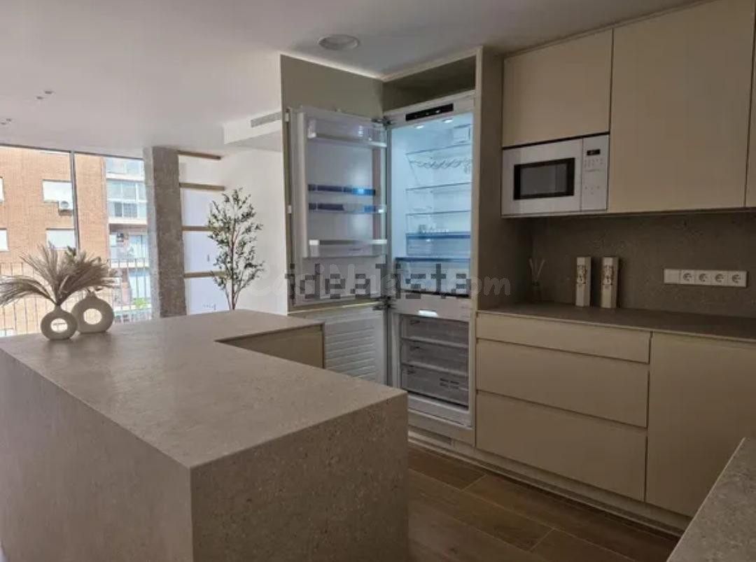 Piso 2 habitaciones 82m² en alquiler - Penya-Roja