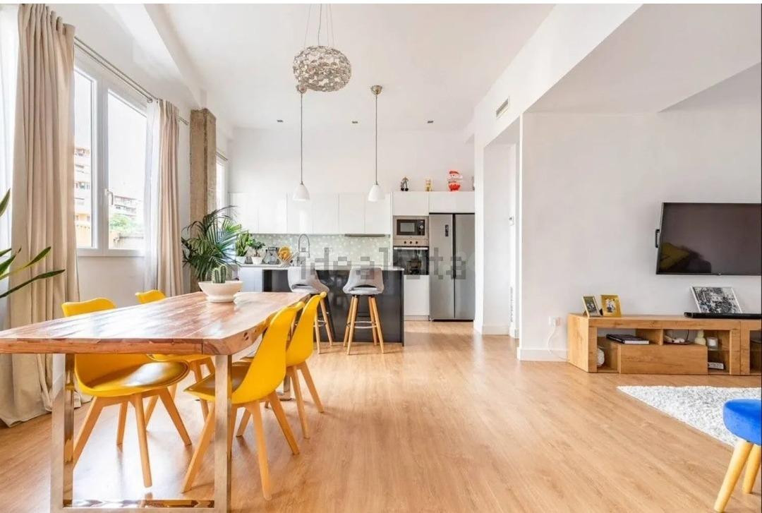Piso 2 habitaciones 130m² en alquiler - Arrancapins
