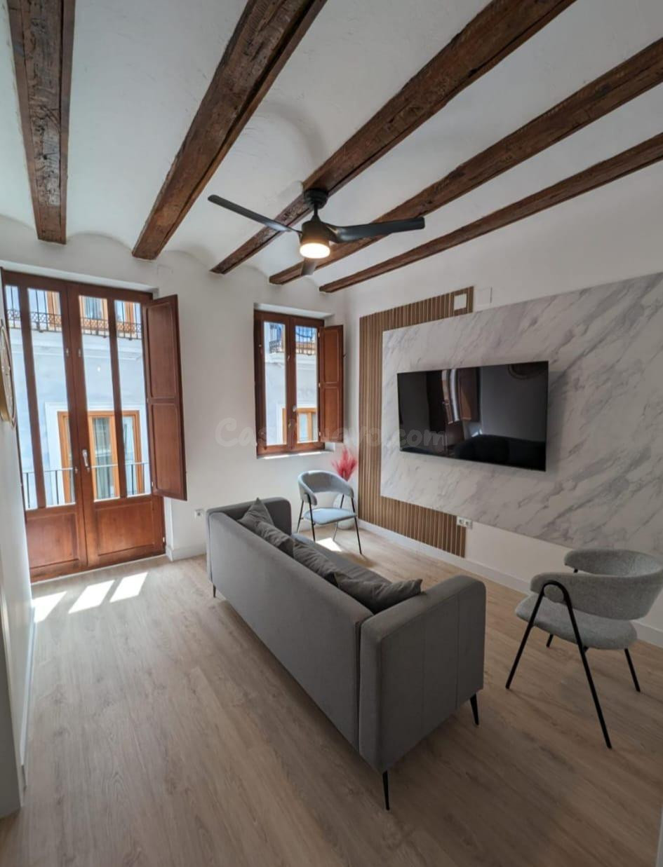 Piso 3 habitaciones 75m² en alquiler - El Mercat
