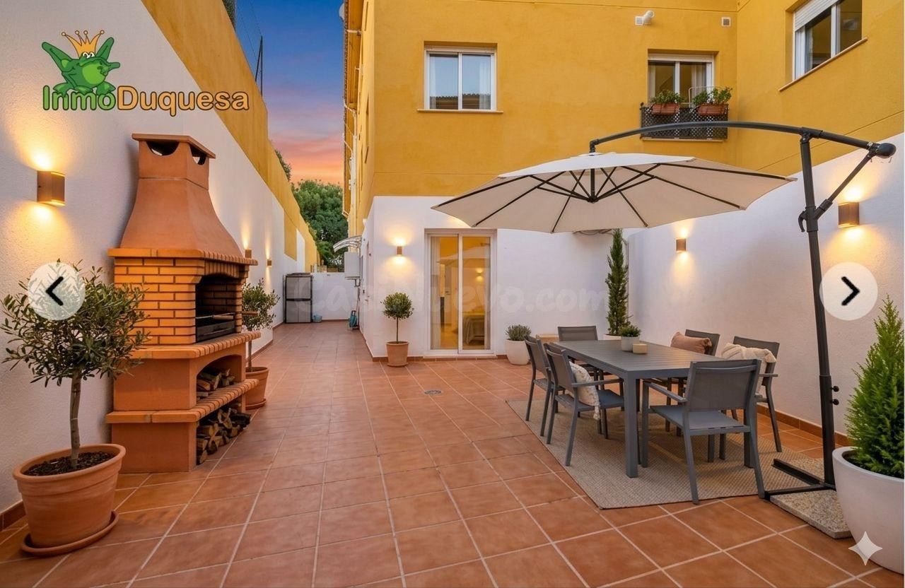 Piso en planta baja con patio de 70 m2.