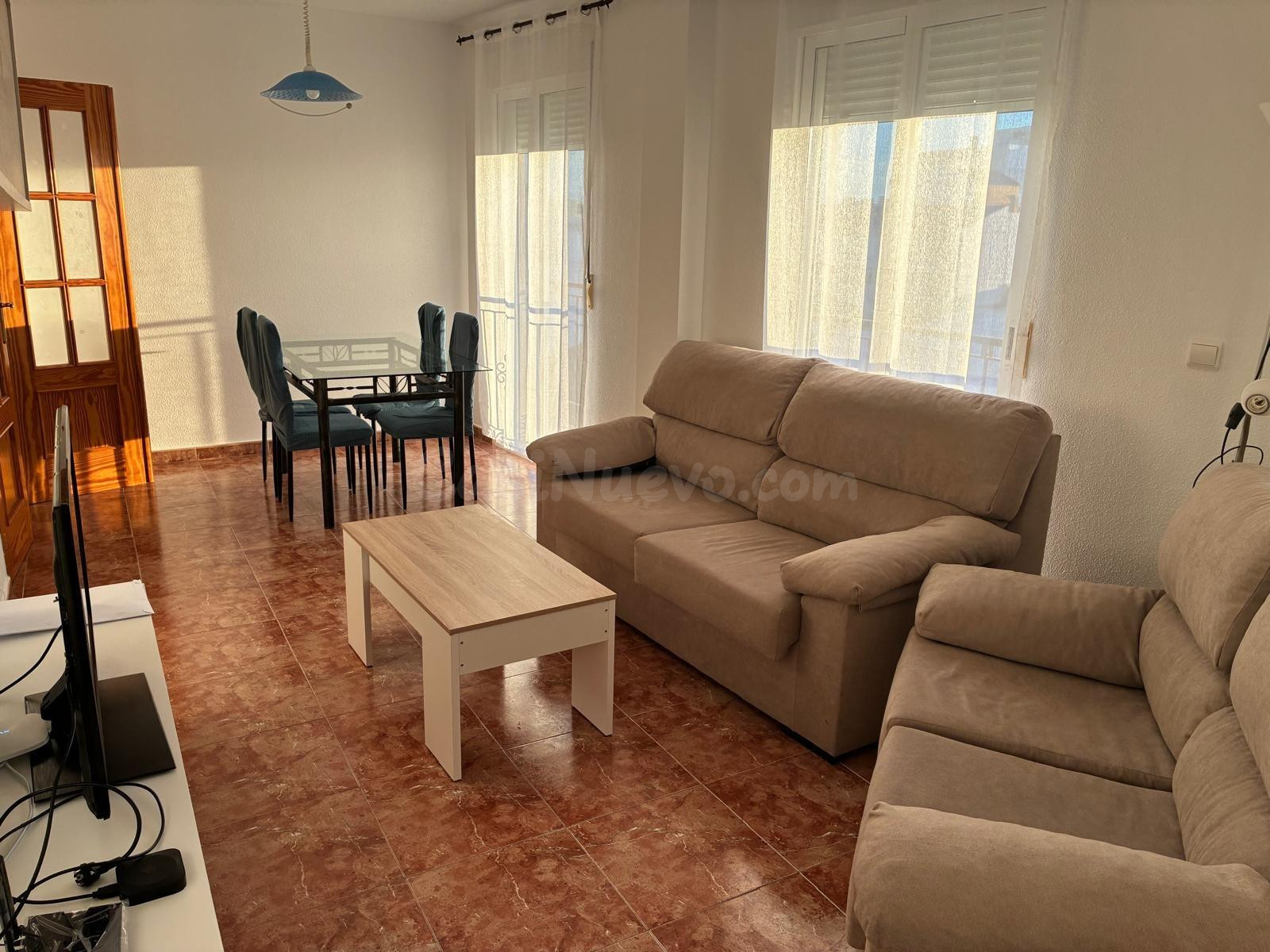 VIVIENDA VACACIONAL EN PLENO CENTRO A POCOS METROS DE LA PLAYA