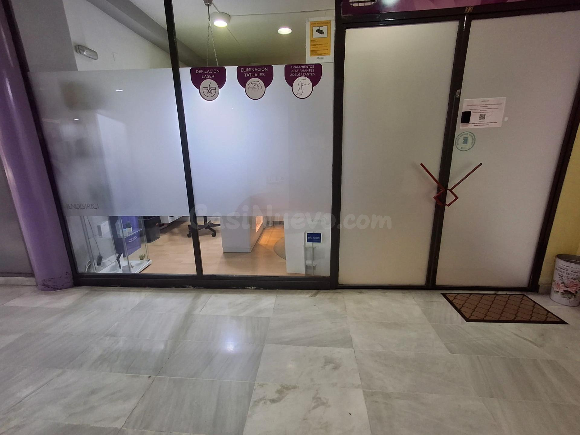 Excelente Local Comercial en Alquiler en Galeria de Calle de Ervedelo Ourense