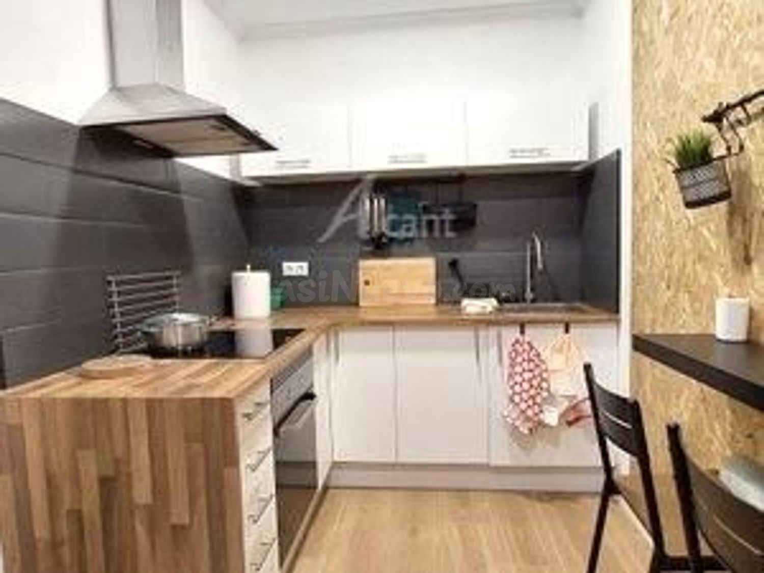 HABITACIÓN PRIVADA EN LOS ANGELES (ALICANTE) – ¡LISTA PARA ENTRAR A VIVIR!