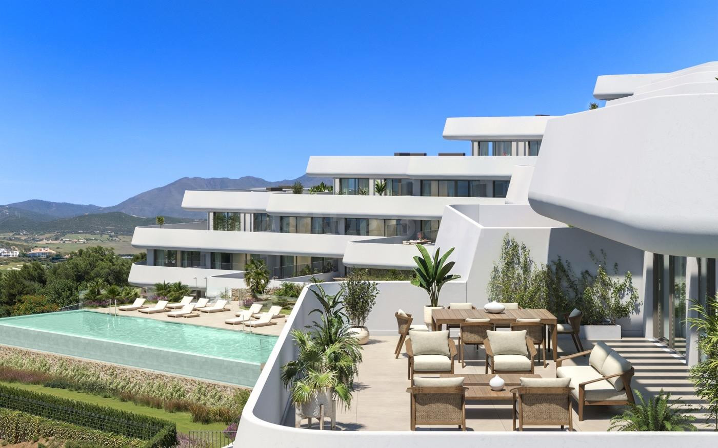CASARES, VIVIENDA DE OBRA NUEVA CON VISTAS AL MAR