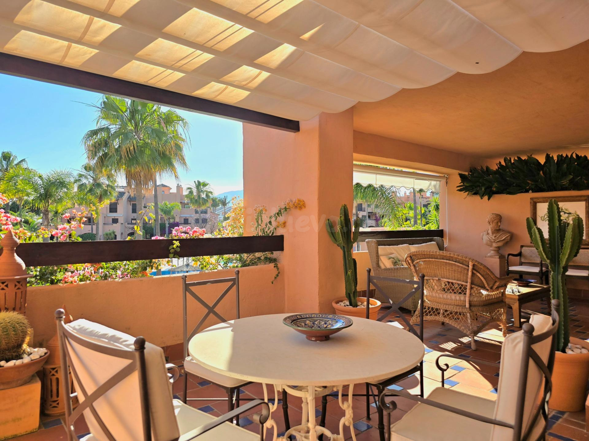 Magnífico Apartamento en Hacienda Del Sol, Estepona