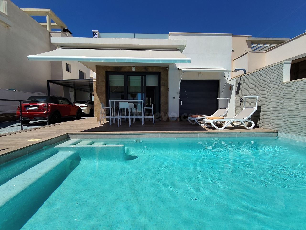 Villa 3 habitaciones 92m² en venta - Pueblo 9