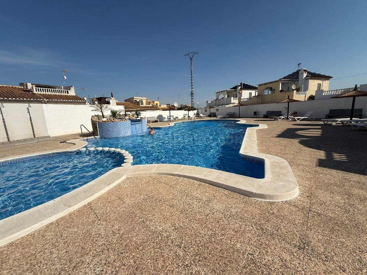 Casa adosada con vistas al mar y a la laguna | Las Balcones, Torrevieja