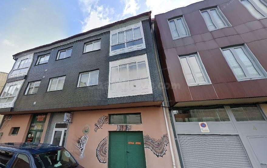 SE VENDE local comercial OKUPA en C CL VICENTE RISCO,6 Melid - foto 4