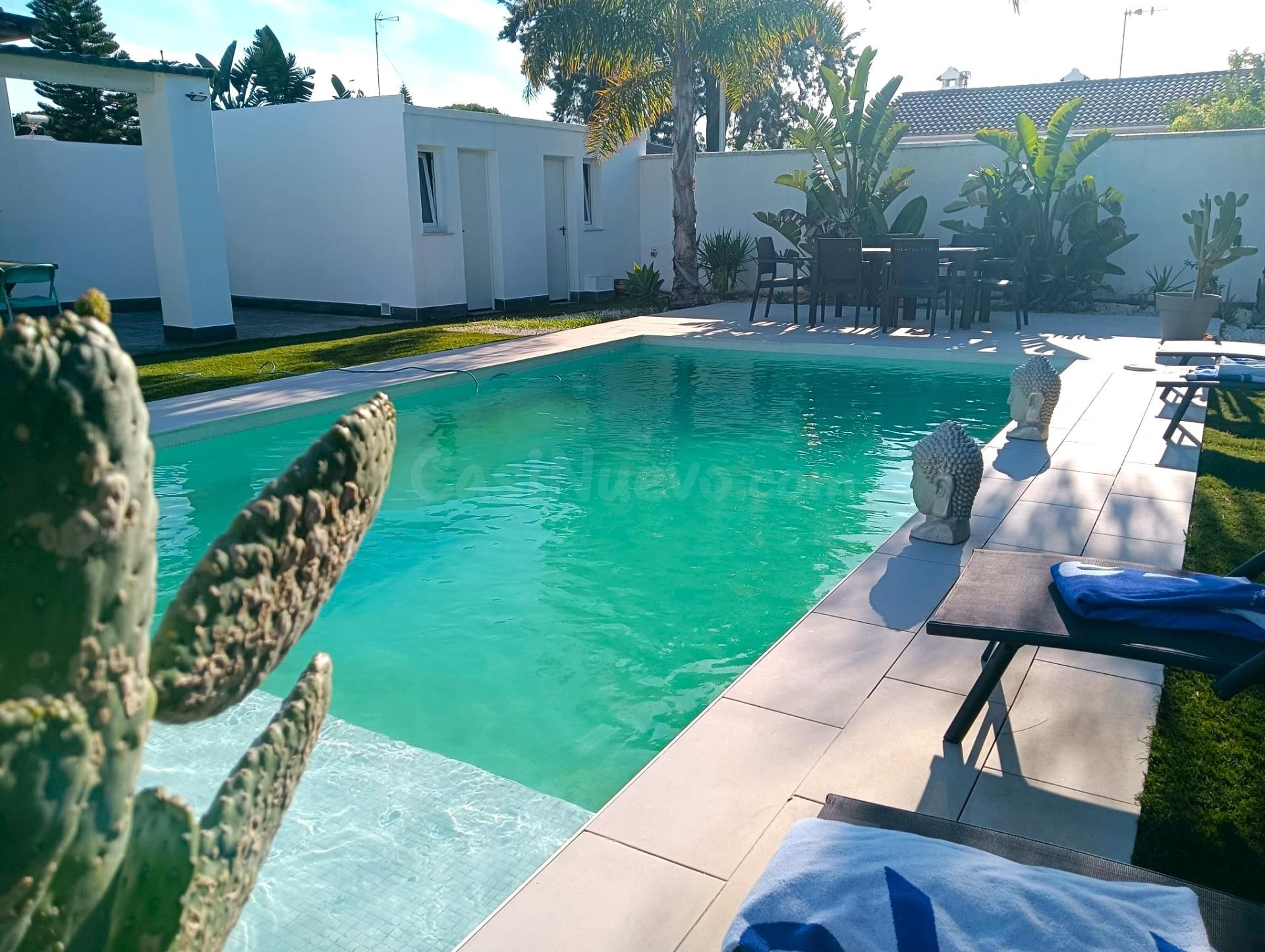 Magnífico chalet urbano en venta en Las Rapaces