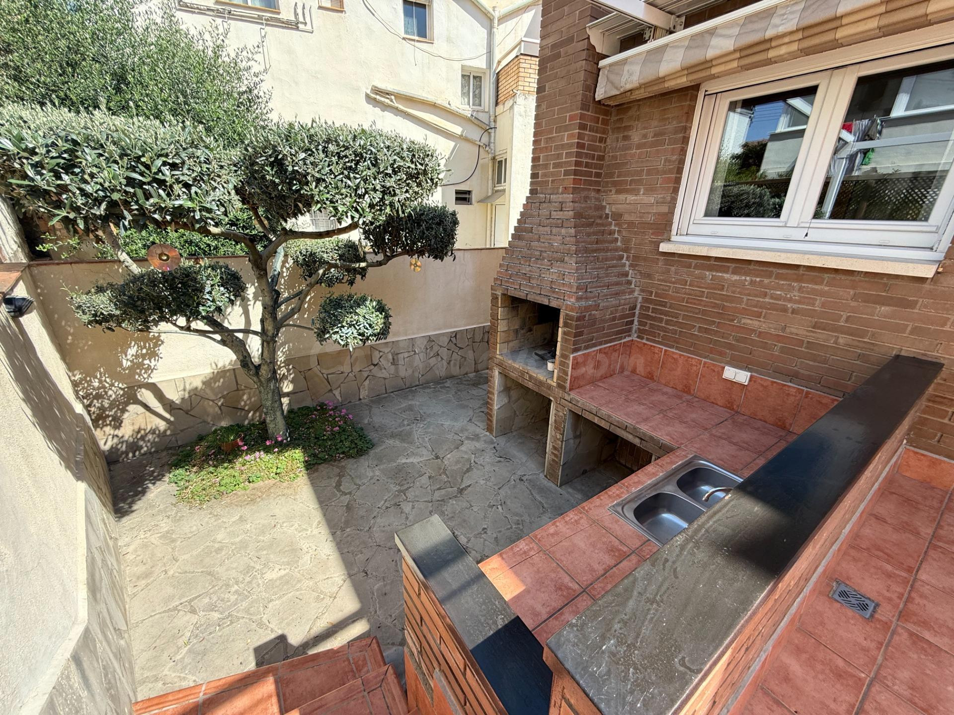 Elegante Chalet en Zona Alta, Lleida - A la Venta - foto 3