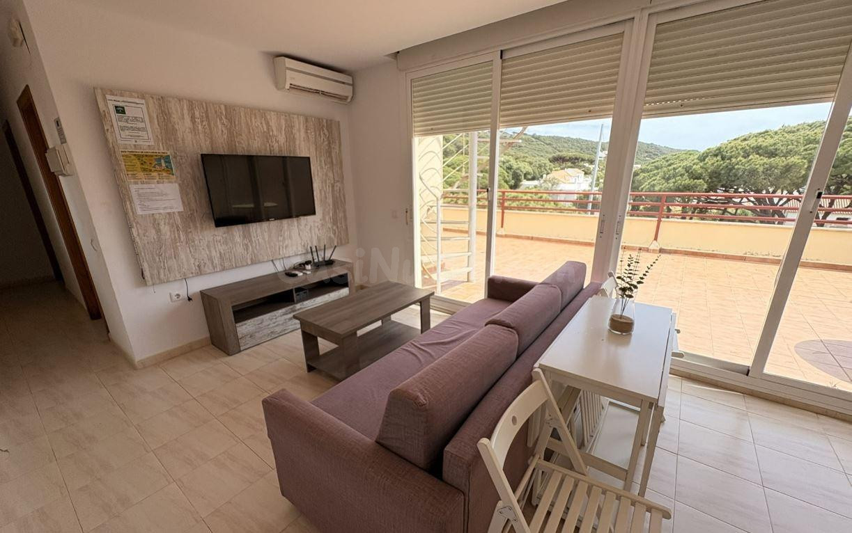 Espectacular ático en venta con gran terraza en Los caños de