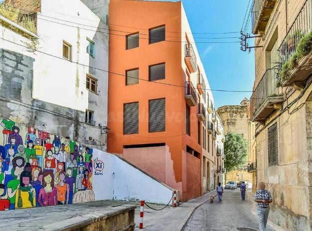 Local diáfano a la venta en Tortosa, Tarragona