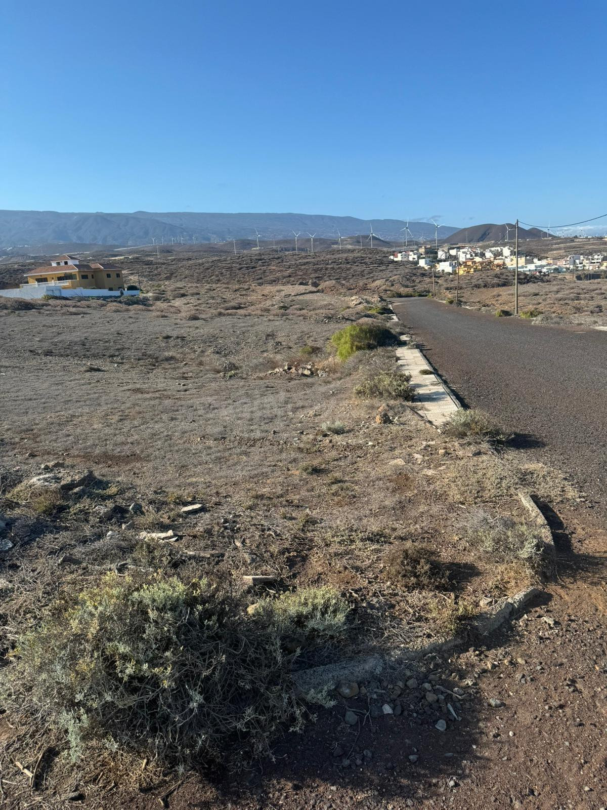 Terreno rústico en venta a 300 metros del mar en Tajao, Sur de Tenerife